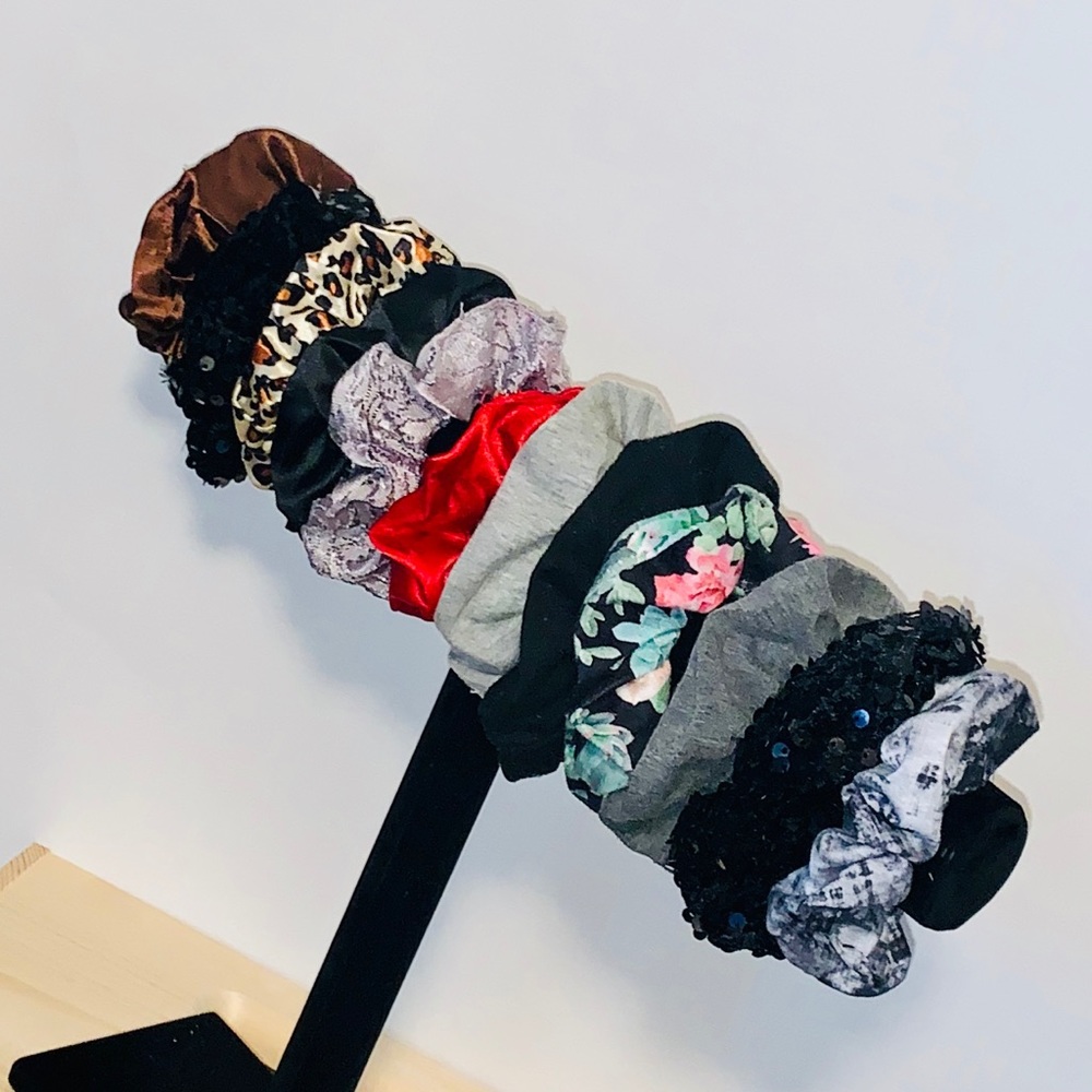 Assorted Scrunchies - Picture 5 of 6